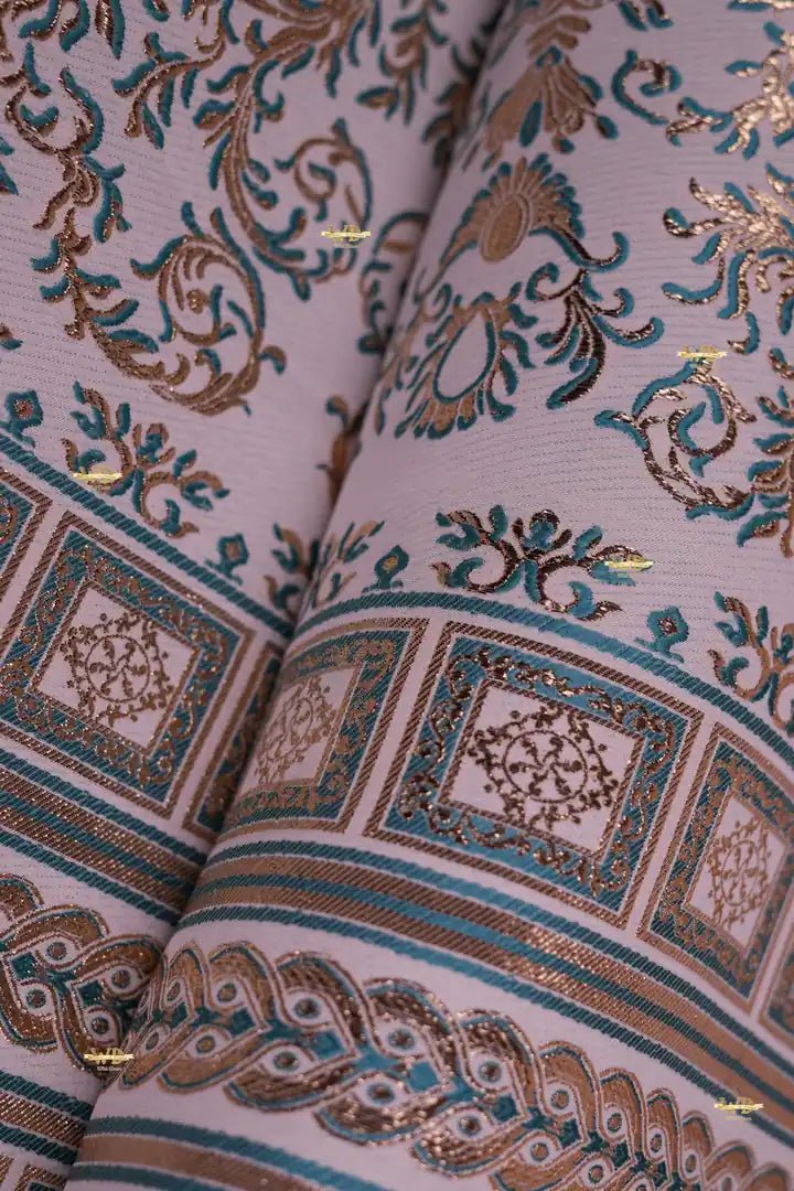 Broché Sari Style Baroque