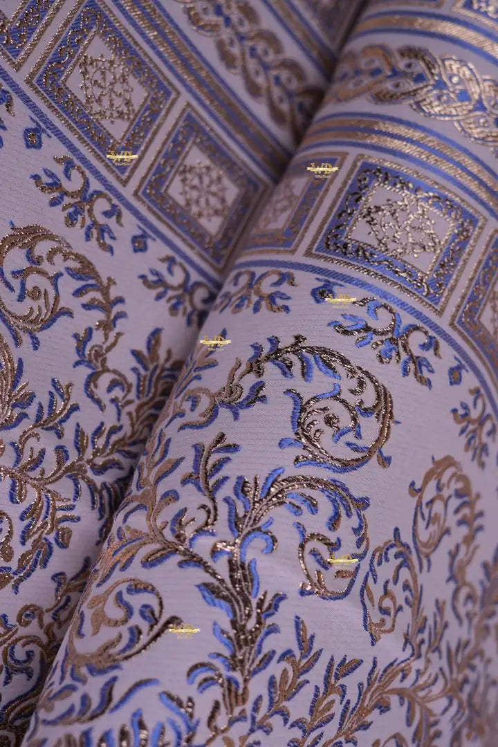 Broché Sari Style Baroque