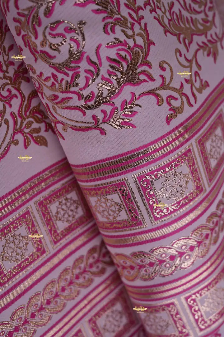 Broché Sari Style Baroque