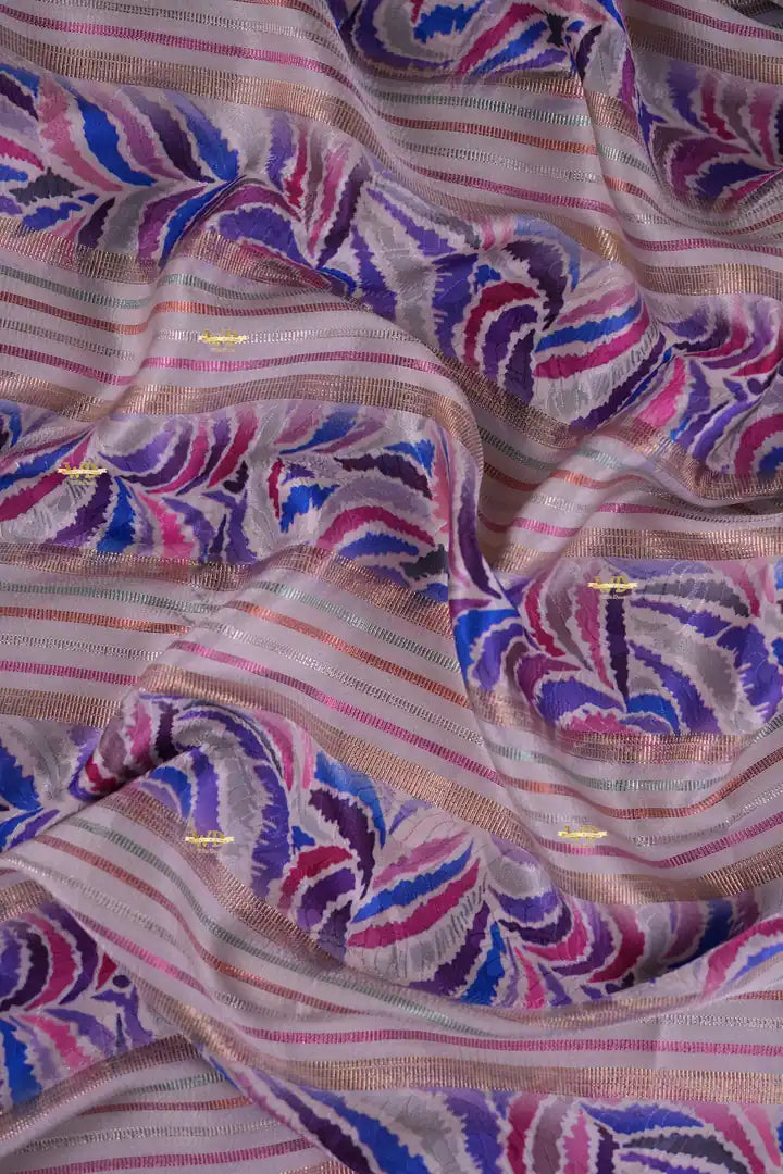 Jawhara Imprimé Motif Feuilles Stylisées