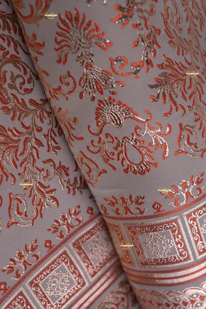 Broché Sari Style Baroque