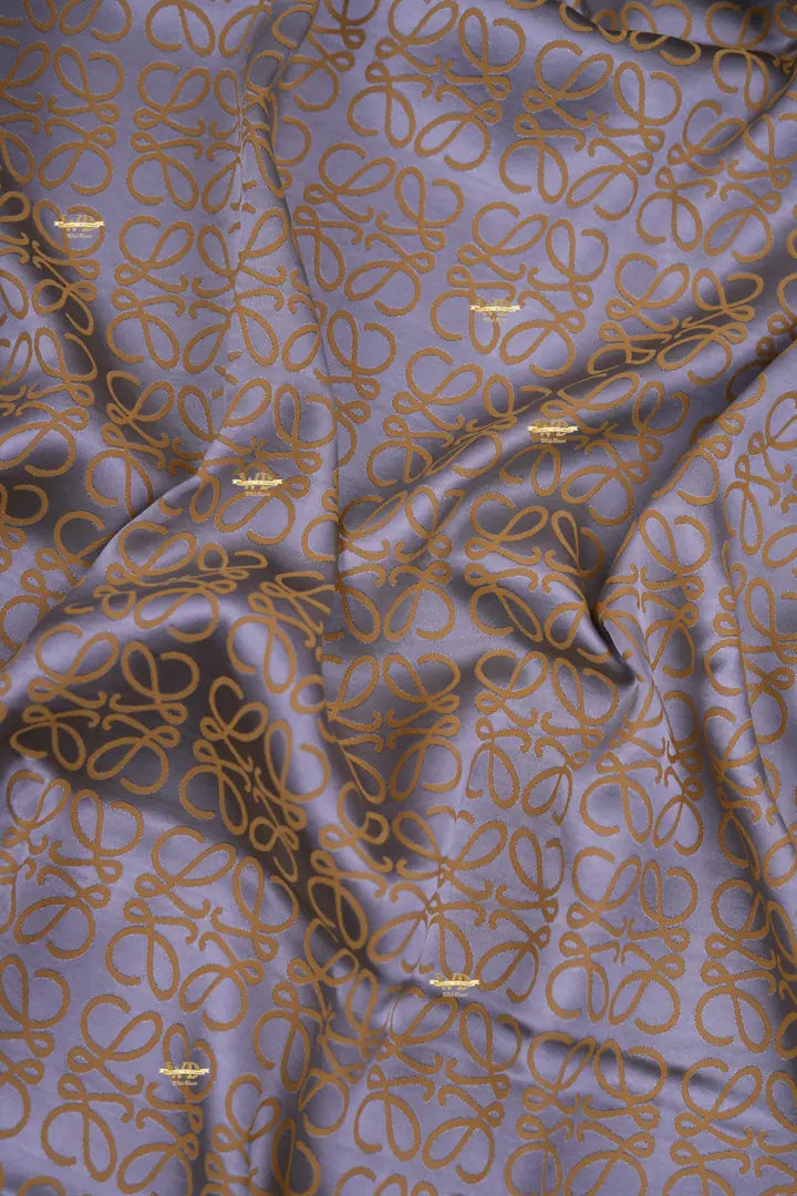 Djellaba Signée Motif Croisillons Abstraits